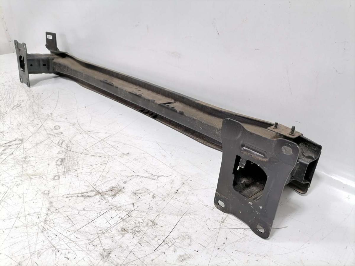 VW Golf 8 original Tr&auml;ger Verst&auml;rkung Sto&szlig;stange Stossf&auml;nger hinten Flie&szlig;heck Bj.2024